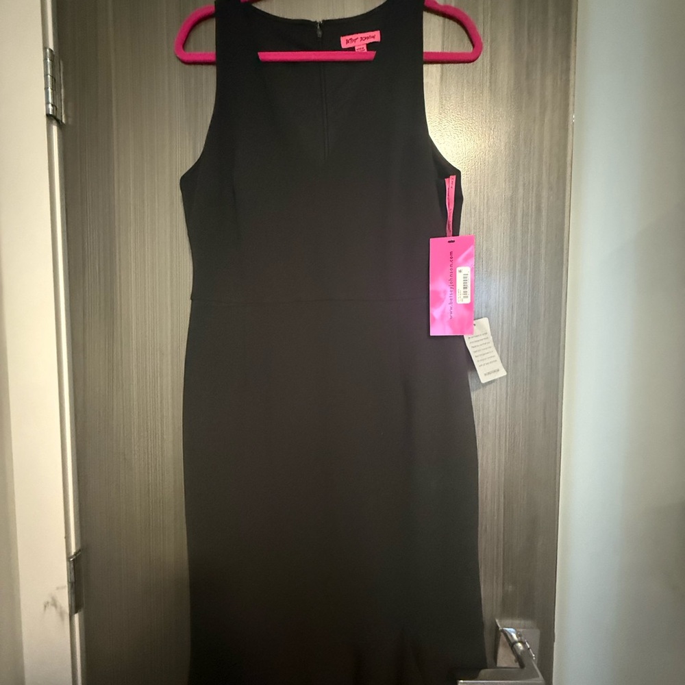 NWT Betsey Johnson Black Sleeveless Sheath Dress